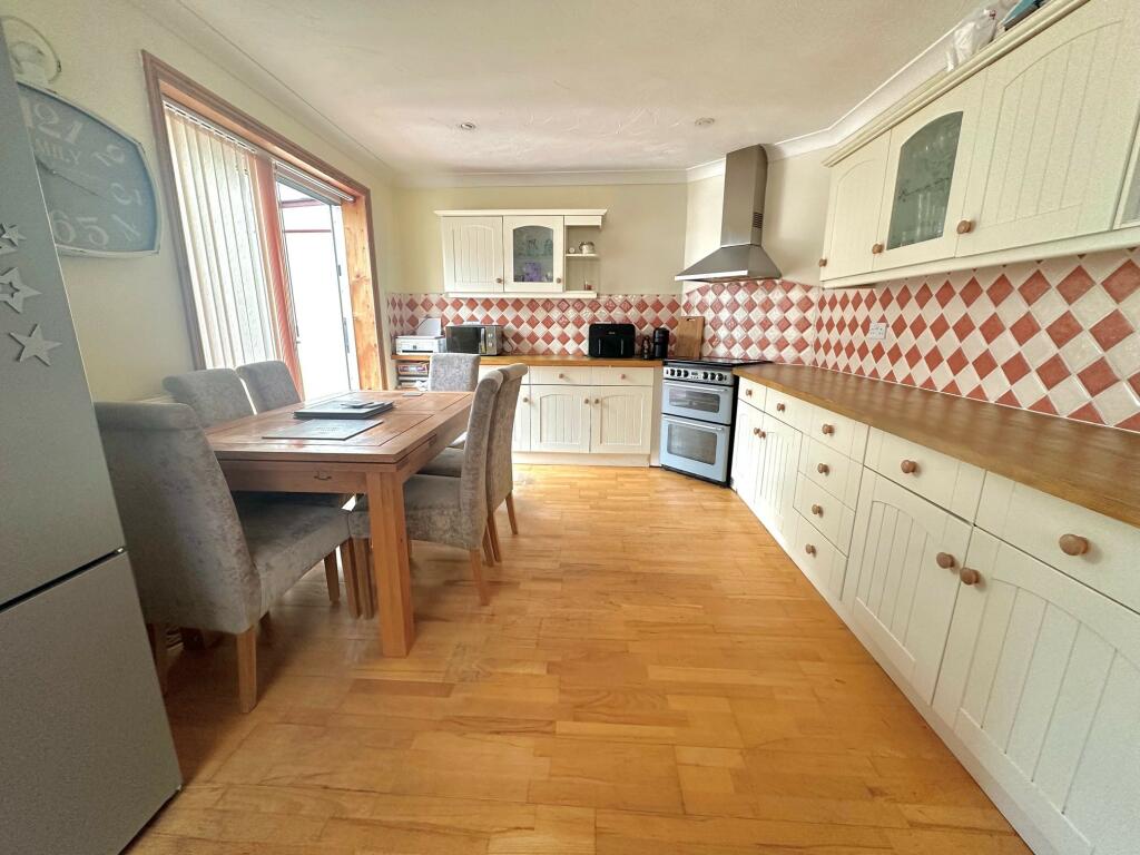 Additional image 3 of Chelston Avenue, Yeovil, Somerset