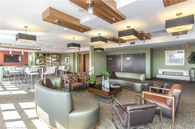 Additional image 44 of 112 Benton St Unit 604