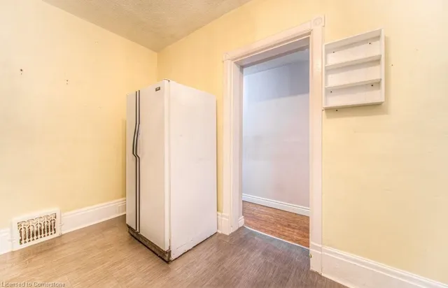 Additional image 30 of 25 Peter St