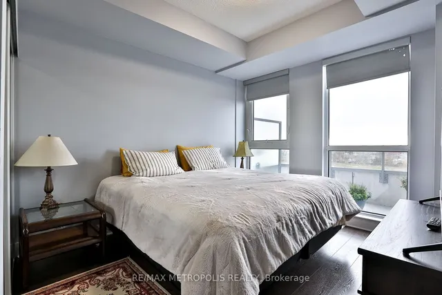 Additional image 11 of 15 Zorra St Unit 404