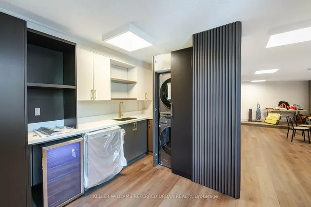 Additional image 40 of 250 Queens Quay Unit 703