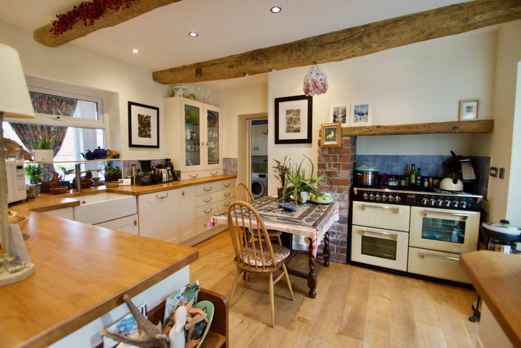 Additional image 4 of Doran Lodge Great House Court, Meare, Glastonbury, Somerset