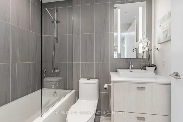 Additional image 34 of 480 Front St Unit 914