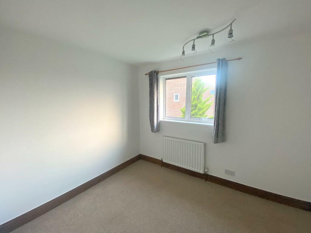 Additional image 7 of Blagrove Close, Street