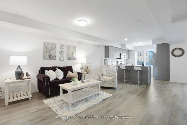 Additional image 13 of 205 West Oak Tr Unit 16