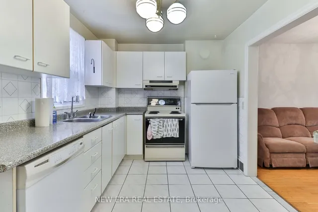 Additional image 11 of 27 Dell Park Ave