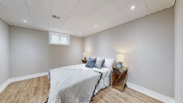 Additional image 37 of 120 Harlandale Ave