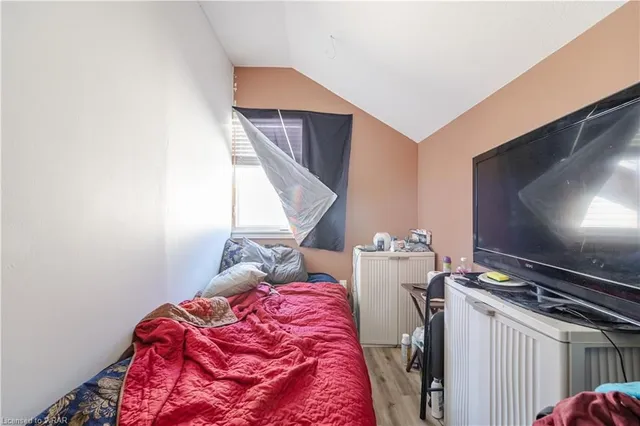 Additional image 33 of 542 Isaiah Cres