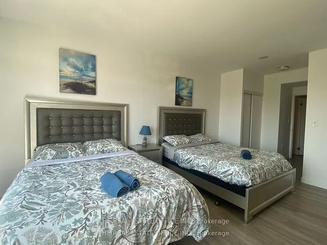 Additional image 12 of 112 Fort York Blvd Unit G09