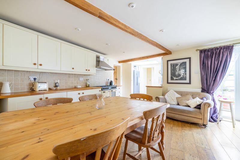 Additional image 9 of Picturesque 5 bedroom detached family home