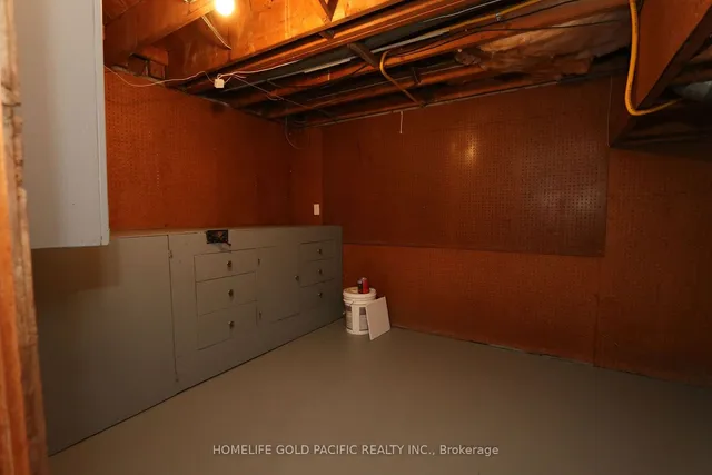 Additional image 30 of 112 Anndale Dr