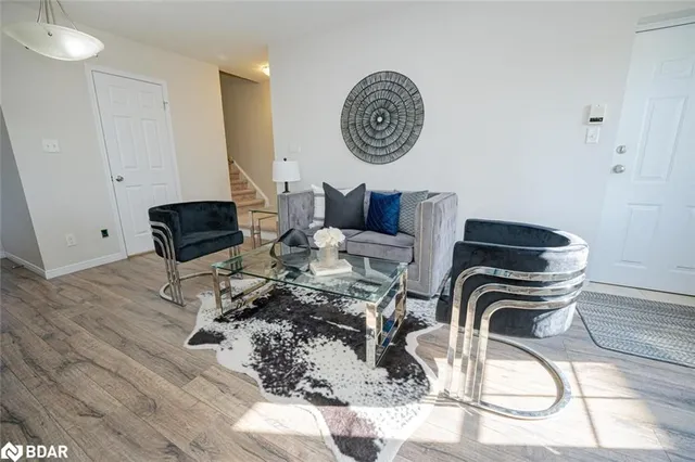 Additional image 12 of 255 Maitland St Unit 3E