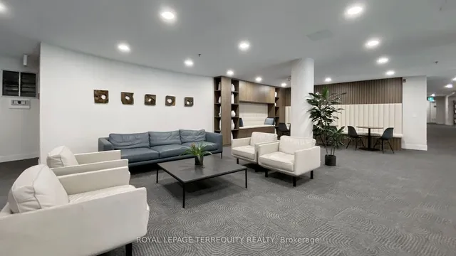 Additional image 24 of 20 Southport St Unit 511