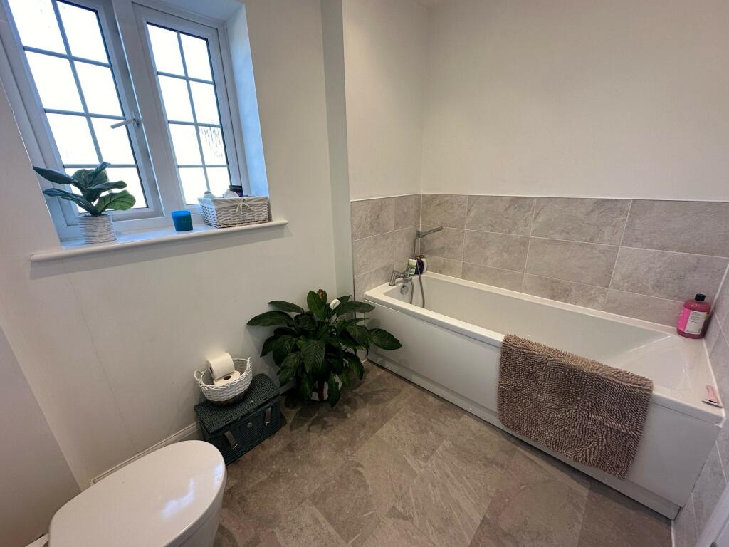 Additional image 17 of Perrys Hill, Yeovil