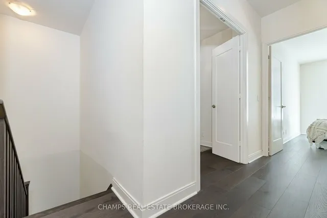 Additional image 9 of 825 Church St Unit 105