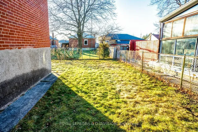 Additional image 36 of 906 Kennedy Rd