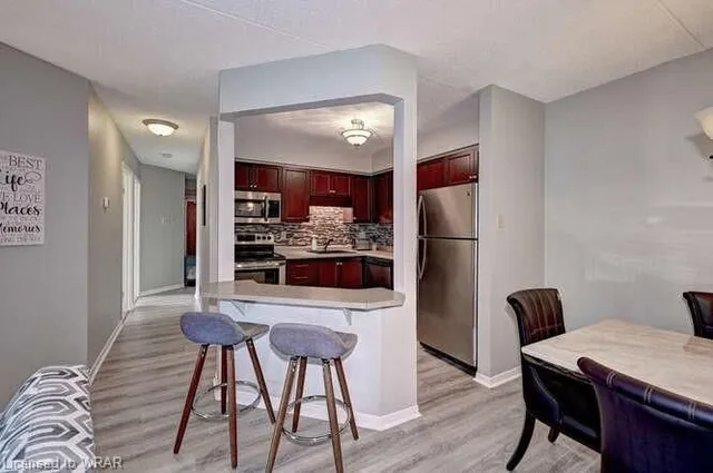 Additional image 15 of 3085 Kingsway Dr Unit 1