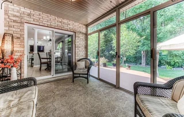 Additional image 24 of 55 Wagon St