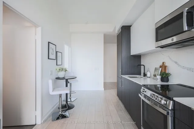 Additional image 7 of 500 Dupont St Unit 308