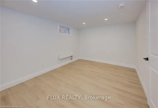 Additional image 32 of 132 Merner Ave