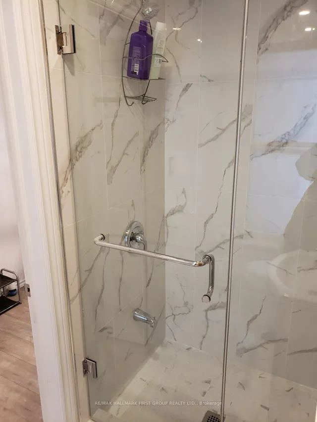 Additional image 23 of 37 Mutual St