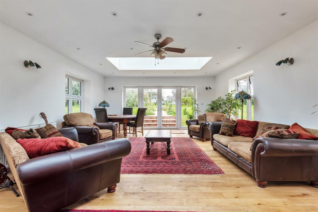 Additional image 3 of Rimpton Road, Marston Magna