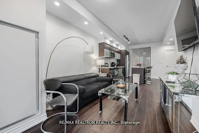 Additional image 14 of 386 Yonge St Unit 4508