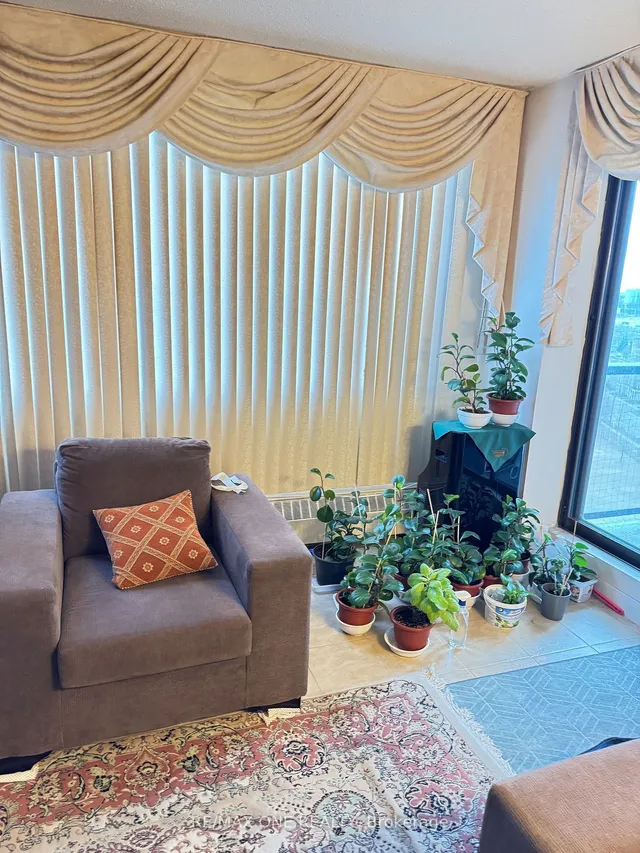 Additional image 13 of 45 Sunrise Ave Unit 1210