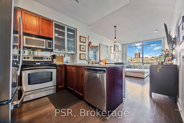 Additional image 18 of 438 King St Unit 1415