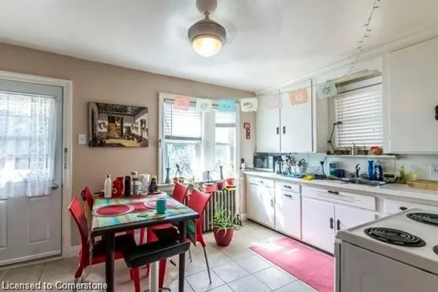 Additional image 37 of 123 Krug St