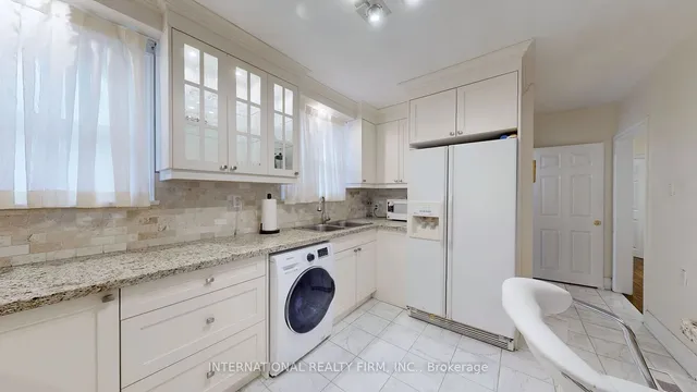 Additional image 10 of 188 Pleasant Ave