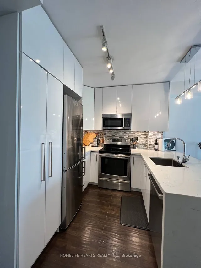 Additional image 9 of 2351 Kennedy Rd Unit 113