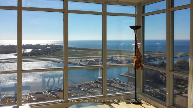 Additional image 5 of 15 FORT YORK Blvd Unit 4610