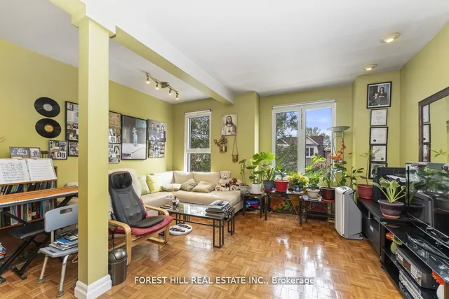 Additional image 10 of 1046 Dovercourt Rd