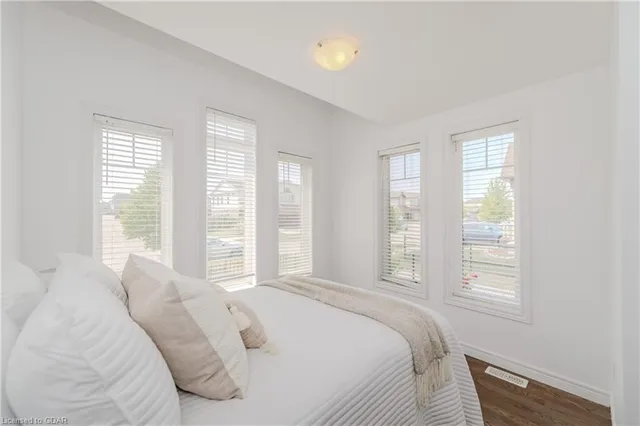 Additional image 31 of 205 Eden Oak Trail