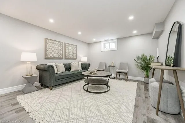 Additional image 27 of 75 Wilfred Ave