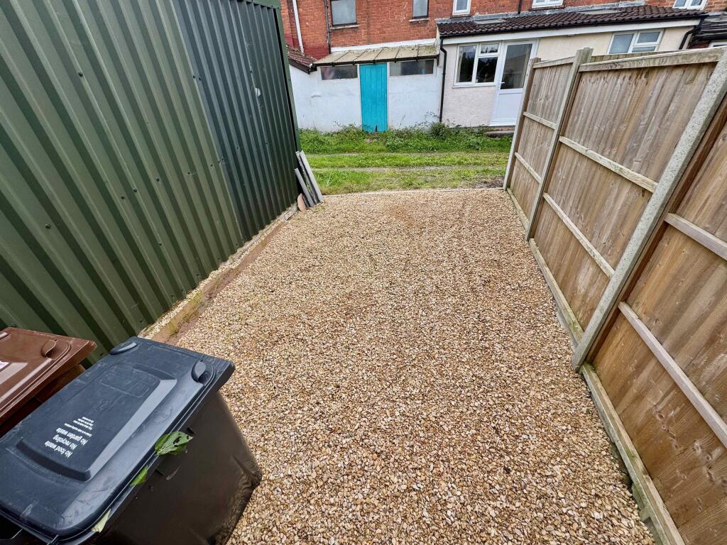 Additional image 10 of Manor House Road, Glastonbury