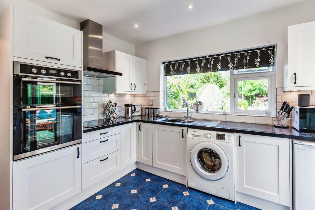 Additional image 5 of Heddington Close, Trowbridge