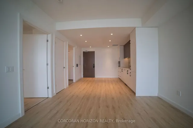 Additional image 9 of 741 King St Unit 406