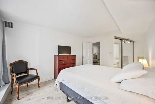 Additional image 24 of 25 The Esplanade Unit 2015