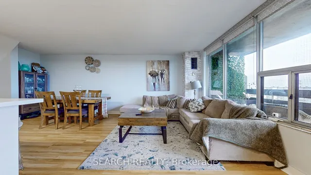 Additional image 8 of 11 Wincott Dr Unit 1912