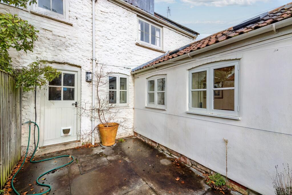 Additional image 21 of WELLS