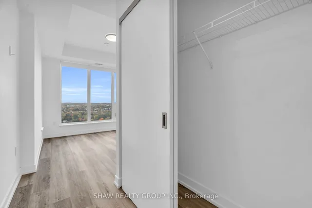 Additional image 13 of 15 Wellington St Unit 1906