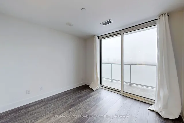 Additional image 11 of 188 Fairview Mall Dr Unit 2006