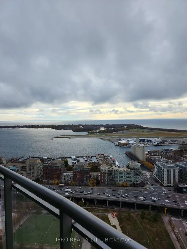 Additional image 21 of 21 Iceboat Terr Unit 4809