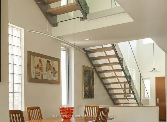 Additional image 11 of 317 Keewatin Ave