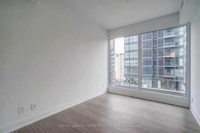 Additional image 9 of 181 Dundas St Unit 911