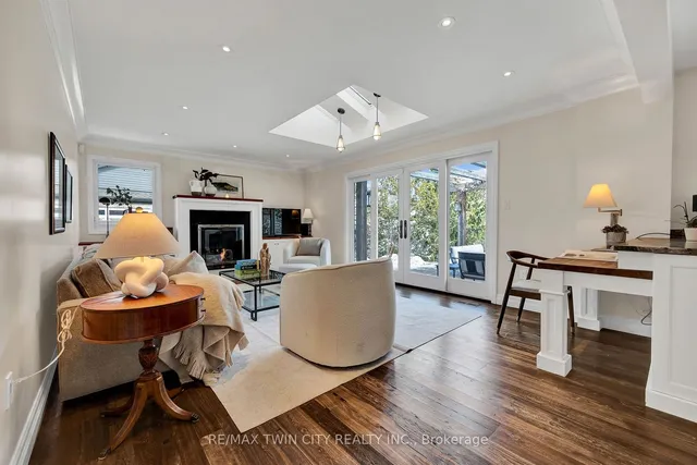 Additional image 8 of 7 Huntley Cres