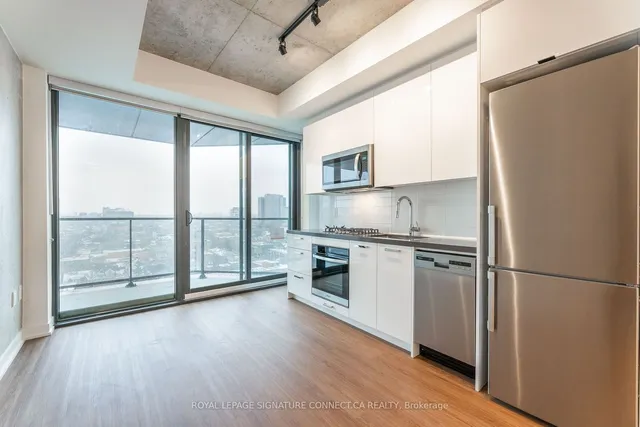 Additional image 5 of 195 McCaul St Unit 1415