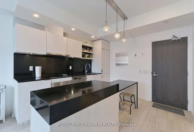 Additional image 7 of 12 Bonnycastle St Unit 724